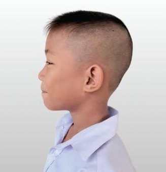 ทรงนักเรียน นักเรียนชาย ด้านข้าง